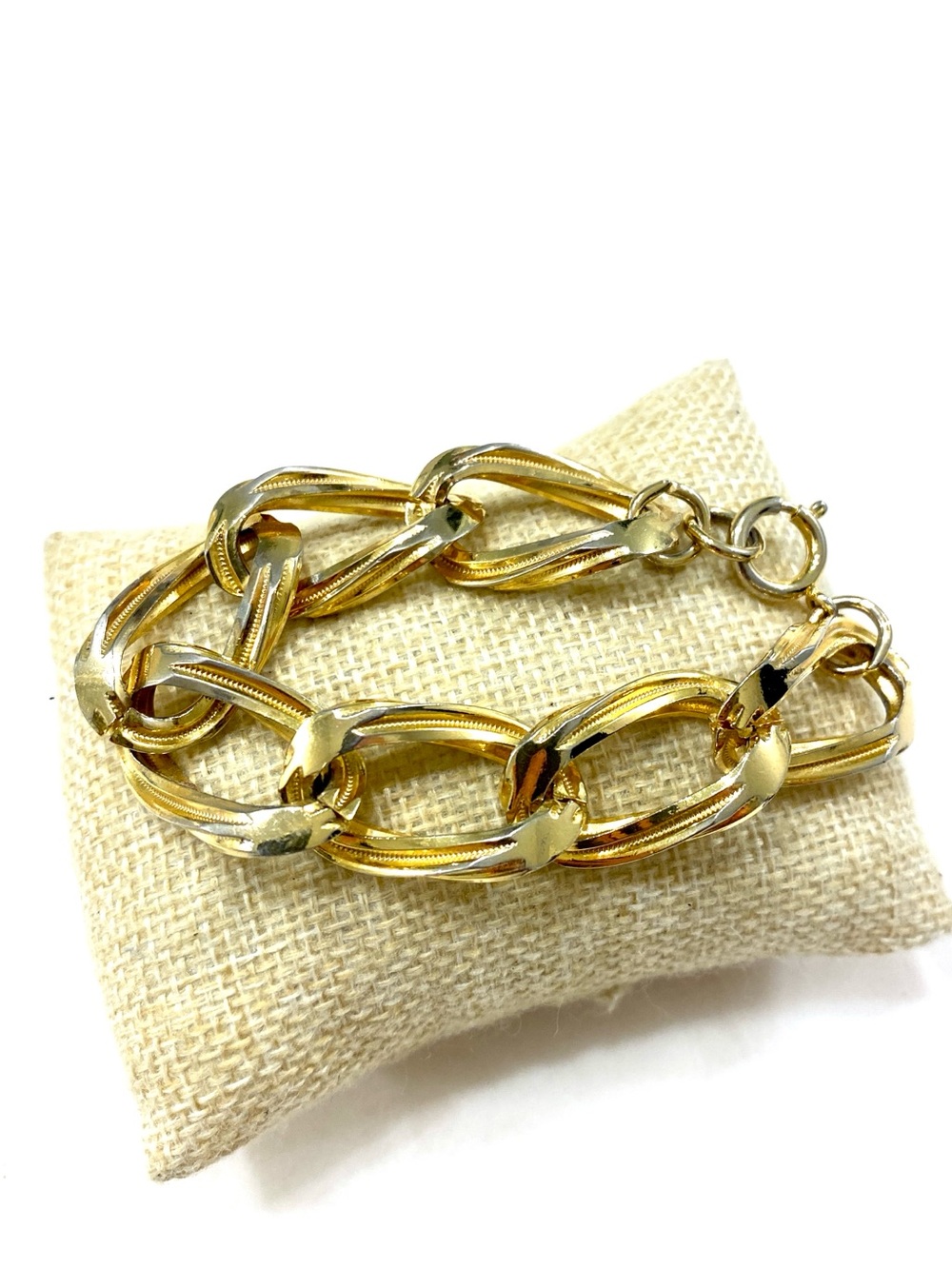 Gold-Tone Women's Chunky Link Bracelet - Polished Chain Design